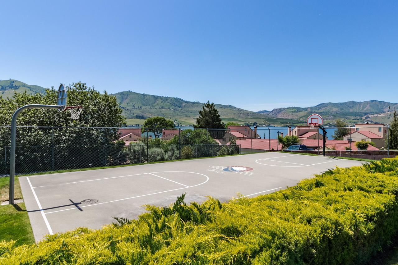 Lake Chelan Shores Rom bilde