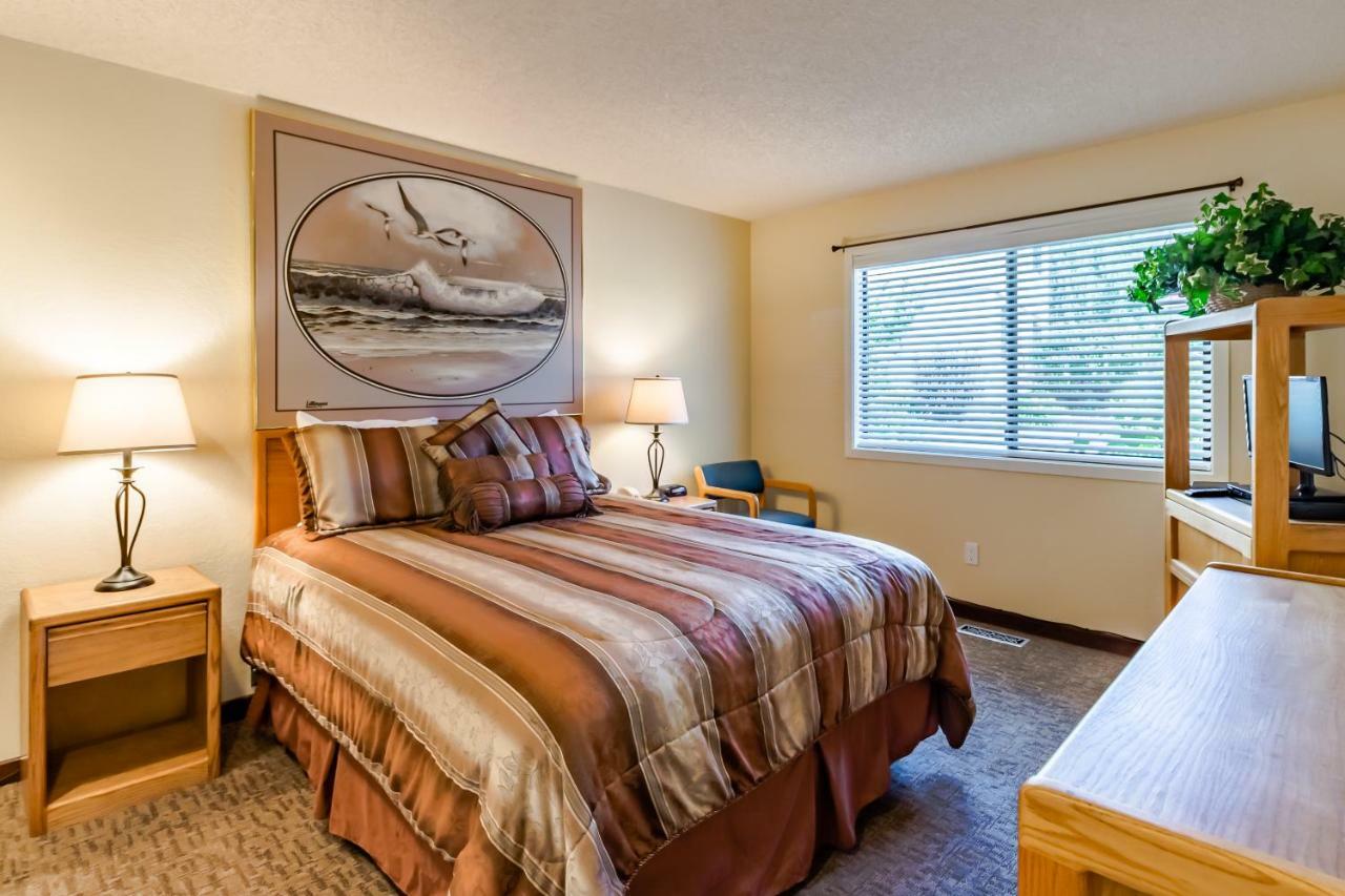 Lake Chelan Shores Rom bilde